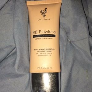 YOUNIQUE BB FLAWLESS IN BISQUE